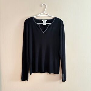 Vintage 90s Black Knit Sweater w Silver Trim & Notched Sleeves – Size Medium EUC
